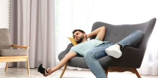 Pericolele sedentarismului – 4 afecțiuni accentuate de acesta