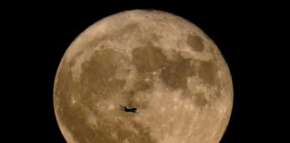 Cum sa urmaresti Super Blue Moon din aceasta seara