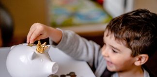 Cum sa faci bani pentru copii: 21 de moduri simple