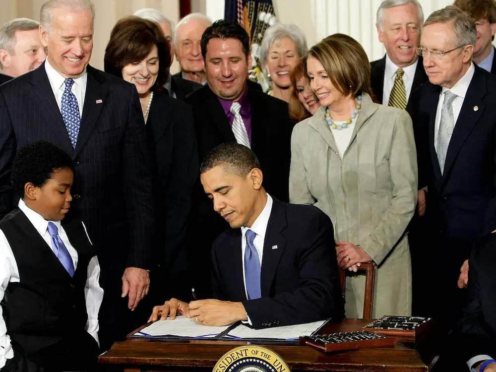 20 de oameni stangaci care au schimbat cursul istoriei