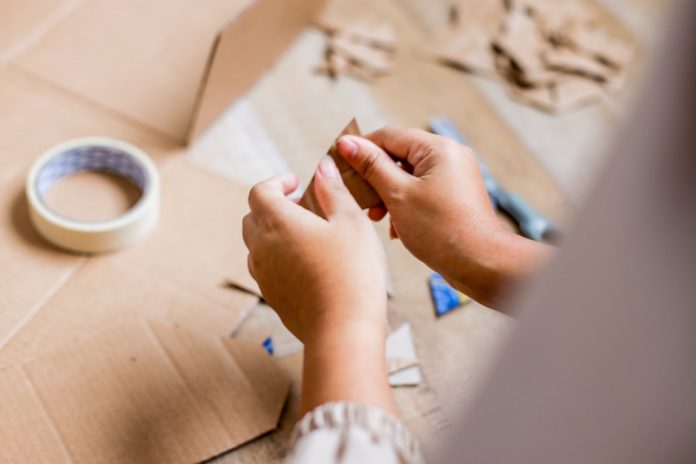 cum-organizezi-un-atelier-de-creatie-acasa-pentru-proiecte-simple-de-papetarie.jpg